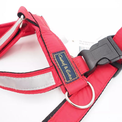 L „Gustaf & Evita“ petnešos GE441404