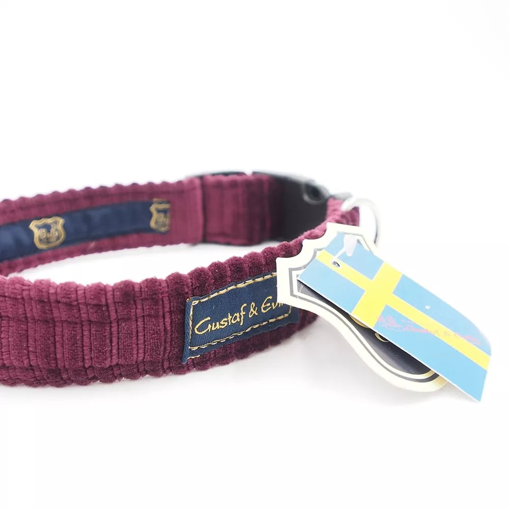 40 CM. Antkaklis „Gustaf & Evita“