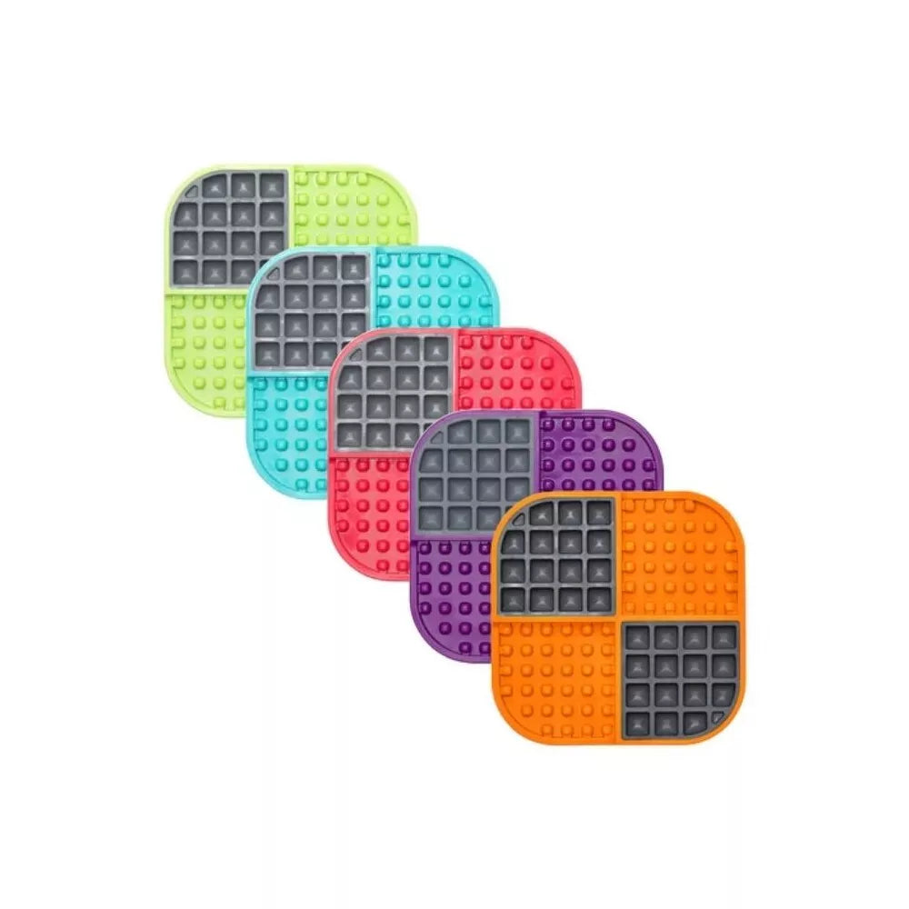 Laižymo kilimėlis LickiMat Dog Slomo, žalias